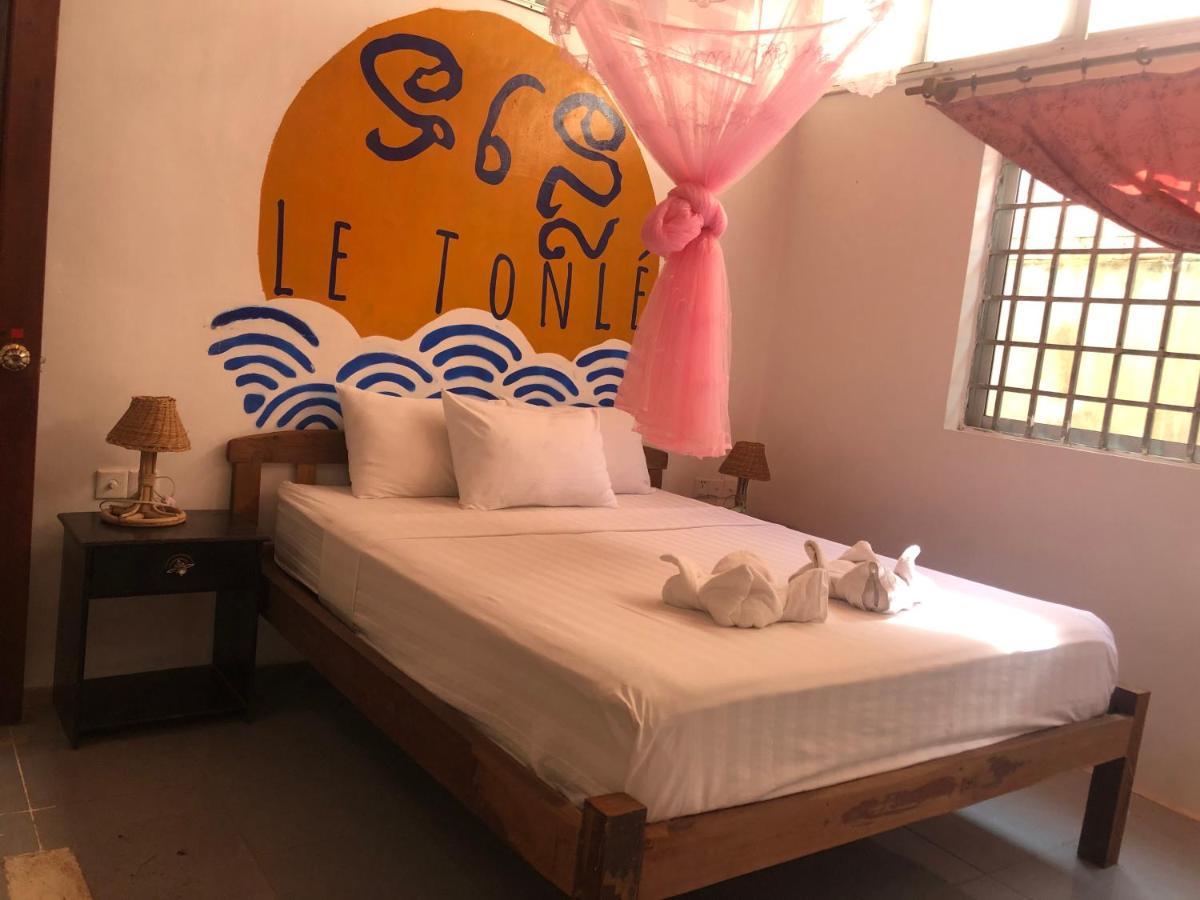 Nomad Guesthouse Kratie Extérieur photo