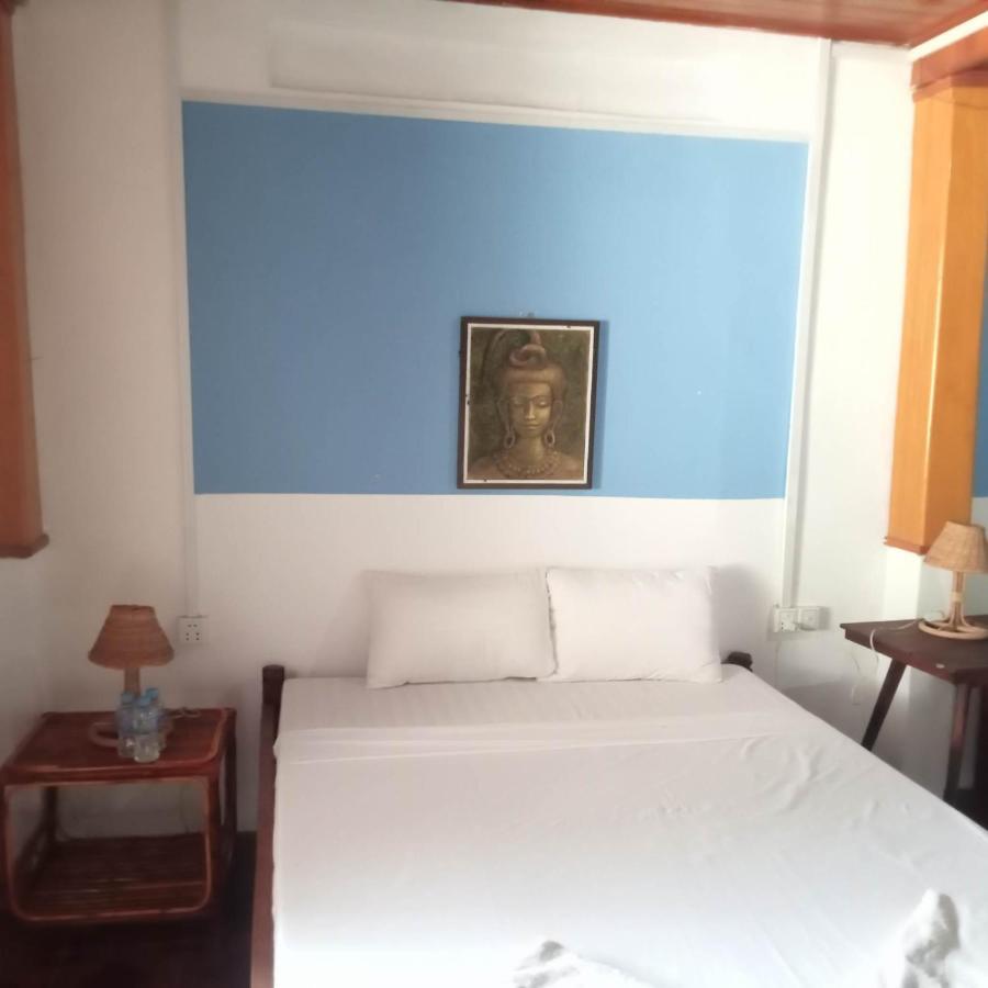 Nomad Guesthouse Kratie Extérieur photo