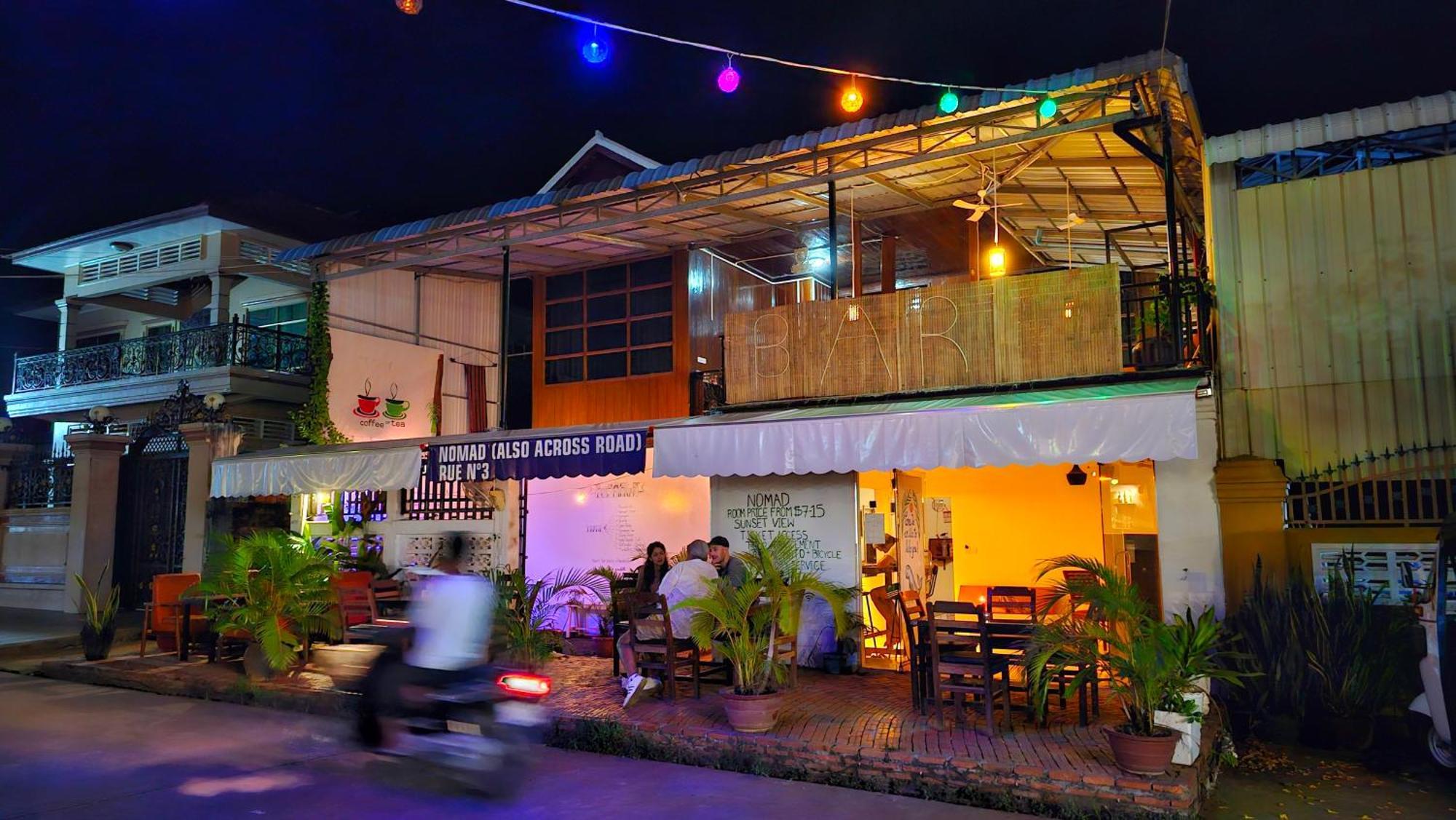 Nomad Guesthouse Kratie Extérieur photo